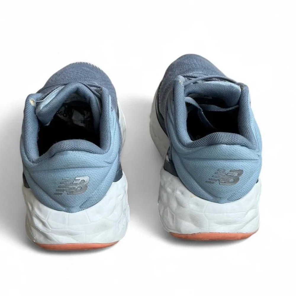 New Balance Blue and Pink Women's Sneakers - Picture 5 of 11